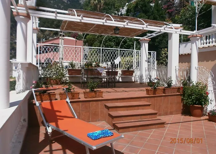 Little Flower Gasthof *